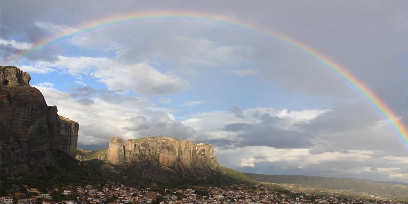 Daily trips to Meteora by Cosmos Travel Taxi Services XV